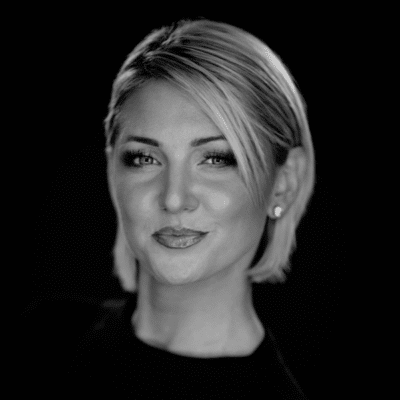 Barbara Cuthbert headshot